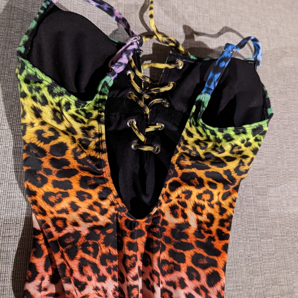 Not available - Picture 2 of 2